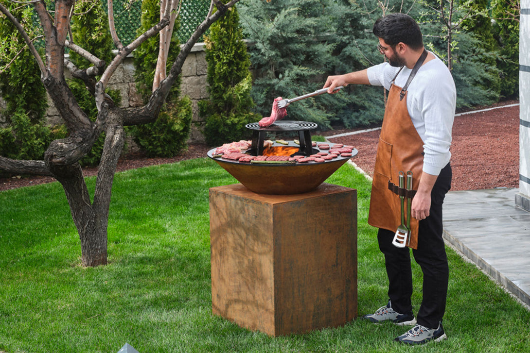Favilla Fuego Corten Feuerstelle mit Grill - Wetterfeste Feuerschale aus Cortenstahl für Garten & Terrasse