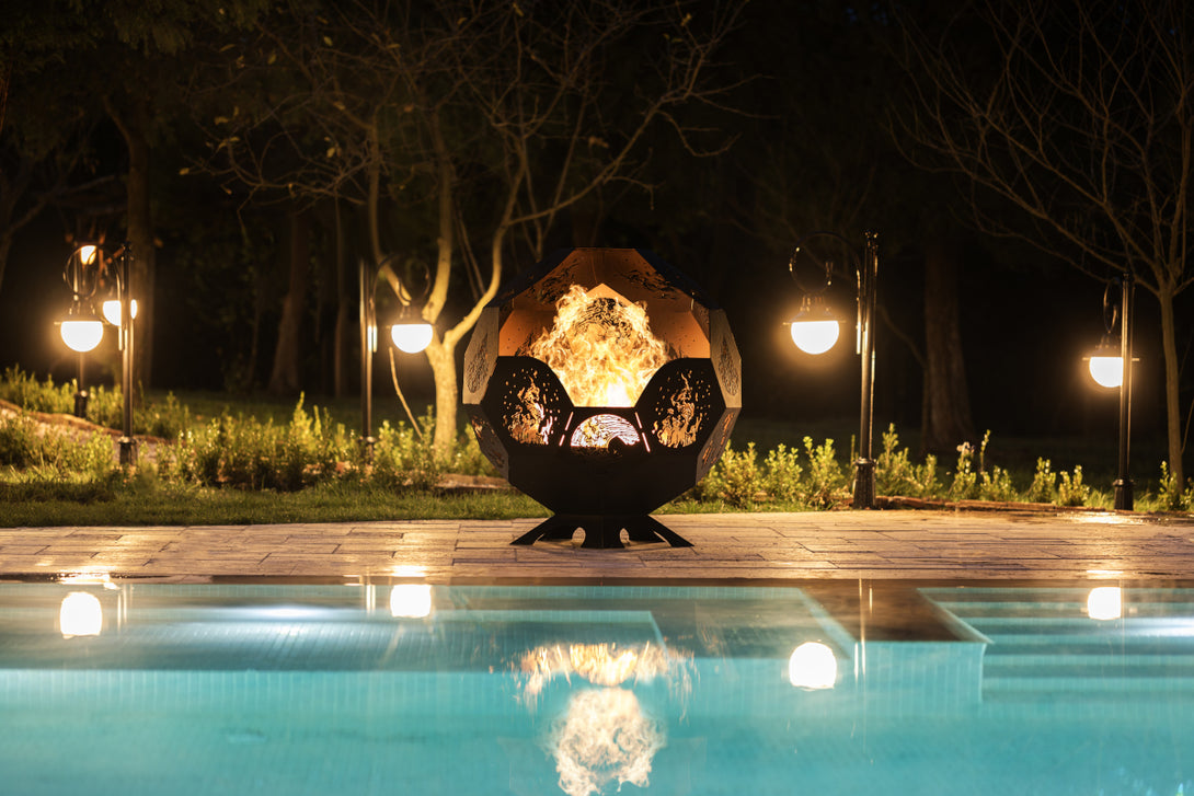 "Favilla Luna Feuerschale aus Cortenstahl - Edelrost Design in 100 cm Größe für stilvolle Outdoor-Bereiche
